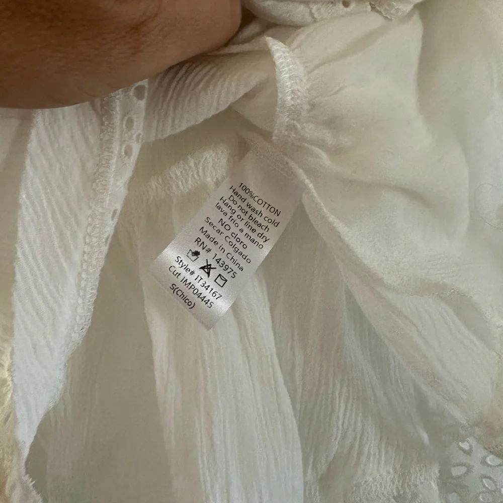 CJLA Eyelet Blouse - Picture 9 of 9